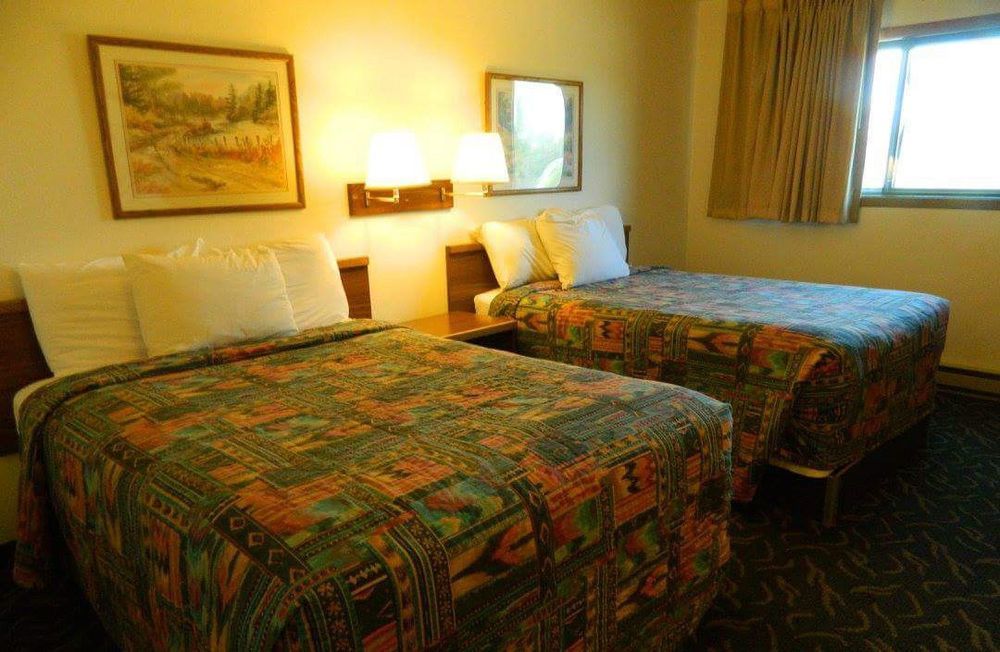 Rodeway Inn Gateway To Medora T-Roosevelt & Makoshika State Park Wibaux エクステリア 写真